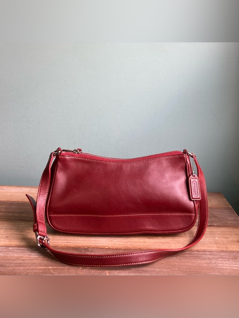 Vintage Coach 7587 Red Leather Hampton Demi Shoulder Bag Pouch